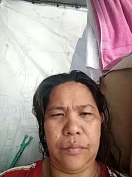 FILIPINAPUSSYPINAY online show from April 21, 2026, 2:51 am