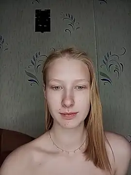 Snapshot of Tanya_Savel chatting on May 14, 2026, 9:21 pm Tanya Savel online show from May 14, 2026, 9:21 pm