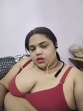hotsilk21 online show from June 19, 2026, 8:29 am