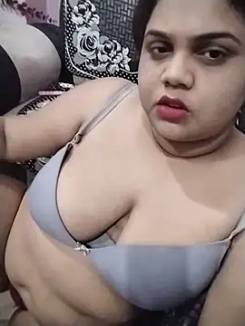 hotsilk21 online show from June 21, 2026, 5:59 pm