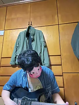 zarokkubokki online show from May 12, 2026, 10:12 am