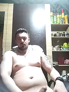 LordLeo  online show from May 1, 2026, 8:35 pm