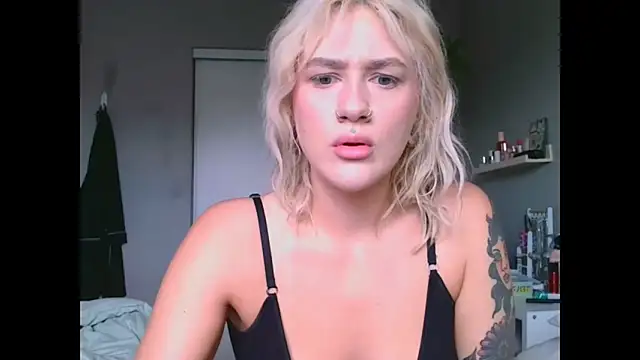 Snapshot of BettyBadNews chatting on May 29, 2026, 5:22 pm BettyBadNews online show from May 29, 2026, 5:22 pm