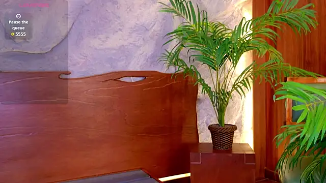 Snapshot of Miaa_cooper chatting on June 11, 2026, 4:16 pm Miaa cooper online show from June 11, 2026, 4:16 pm