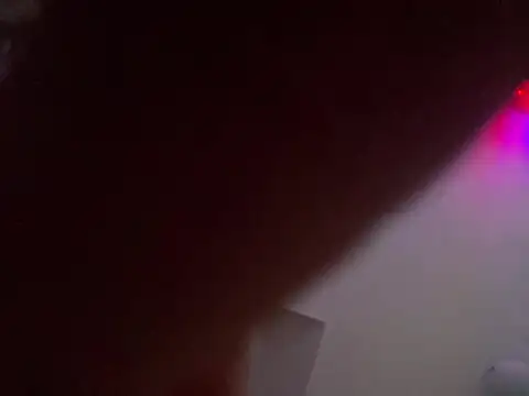 pollinnbn online show from April 17, 2026, 10:57 pm