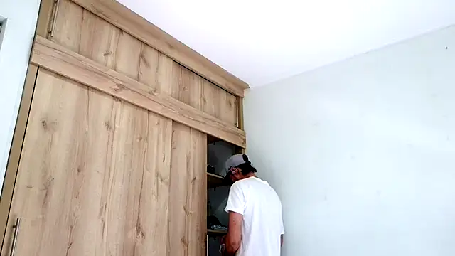 Snapshot of andrew_1520 chatting on November 9, 2025, 8:18 pm andrew 1520 online show from November 9, 2025, 8:18 pm