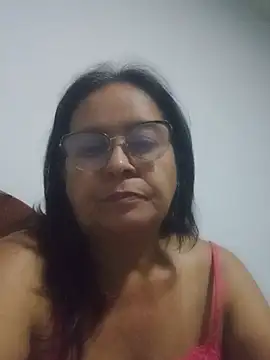 Snapshot of PienCanela chatting on June 17, 2026, 5:43 am PienCanela online show from June 17, 2026, 5:43 am