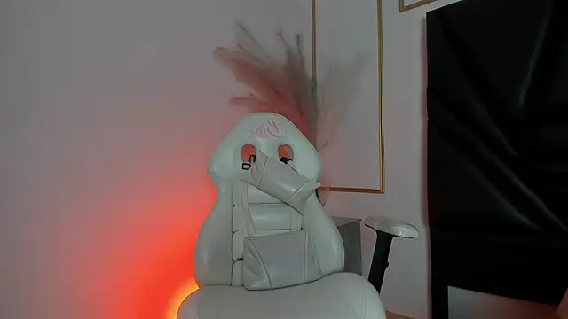 Snapshot of Flor_pink chatting on June 1, 2026, 3:08 am Flor pink online show from June 1, 2026, 3:08 am