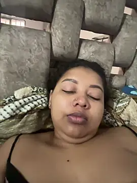 Snapshot of Ninibella chatting on July 9, 2026, 11:47 am Ninibella online show from July 9, 2026, 11:47 am