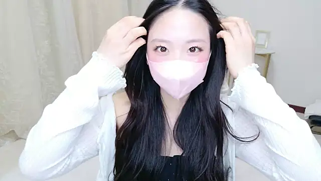 Snapshot of kii-channel chatting on April 12, 2026, 2:05 am kii-channel online show from April 12, 2026, 2:05 am