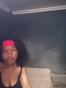 Chubbygoddess123 online show from April 24, 2026, 10:39 am