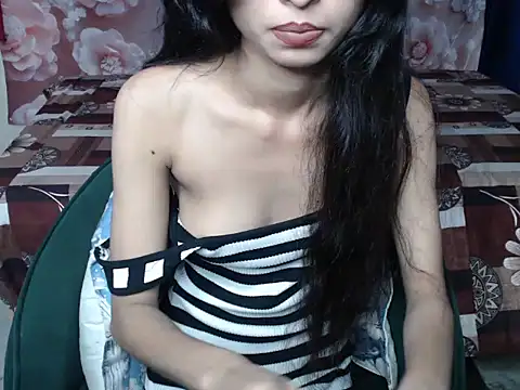 Snapshot of Ada-19 chatting on May 1, 2026, 4:28 am Ada-19 online show from May 1, 2026, 4:28 am