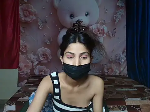 Snapshot of Ada-19 chatting on May 2, 2026, 6:18 am Ada-19 online show from May 2, 2026, 6:18 am