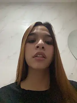 hugecock cali online show from June 4, 2026, 2:56 pm