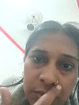 Anusingh899 online show from May 6, 2026, 9:42 pm