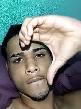 novinhokk22 online show from April 20, 2026, 5:48 pm