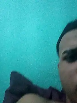 novinhokk22 online show from April 23, 2026, 3:52 am