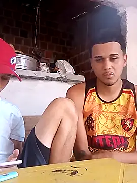 novinhokk22 online show from April 27, 2026, 5:22 pm