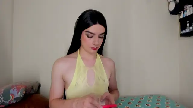 MelanyCollins  online show from April 29, 2026, 12:37 am