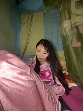 Kim Kelly online show from April 18, 2026, 7:07 pm