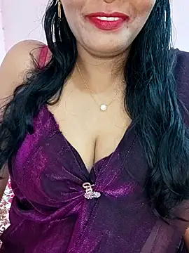 Snapshot of Mayuri-hot chatting on June 26, 2026, 9:35 am Mayuri-hot online show from June 26, 2026, 9:35 am