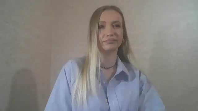 NoirEnigma online show from April 26, 2026, 9:56 pm