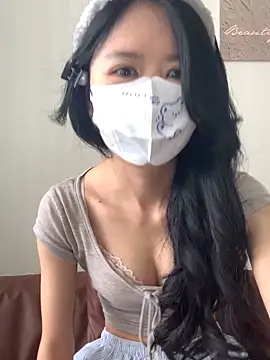 Honey baba online show from April 13, 2026, 6:41 am