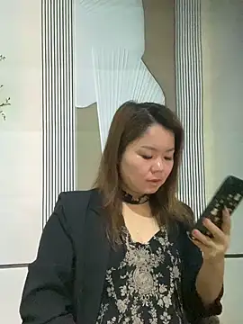 Snapshot of nide-yuebao chatting on April 20, 2026, 2:25 am nide-yuebao online show from April 20, 2026, 2:25 am