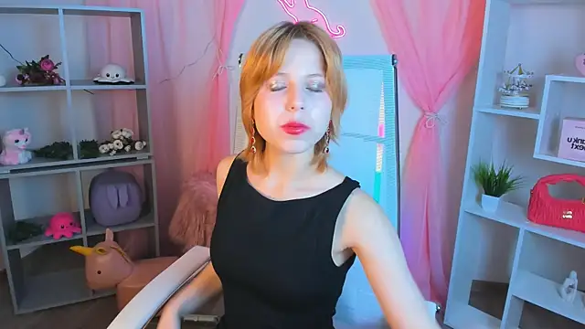 VivienneHebert online show from April 27, 2026, 6:55 am