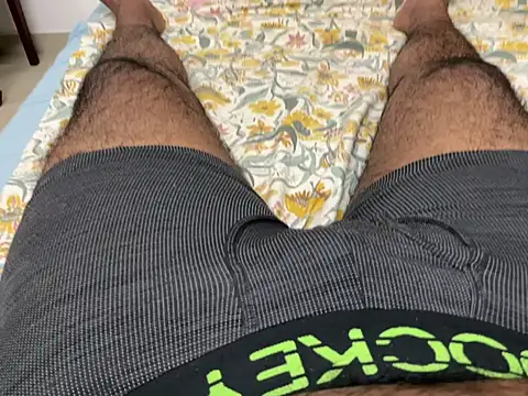 smalldick1202 online show from April 21, 2026, 4:01 pm