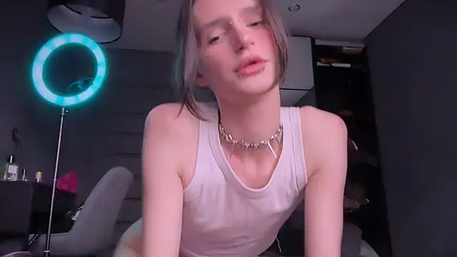 Snapshot of Niky_Long chatting on July 8, 2026, 3:05 pm Niky Long online show from July 8, 2026, 3:05 pm