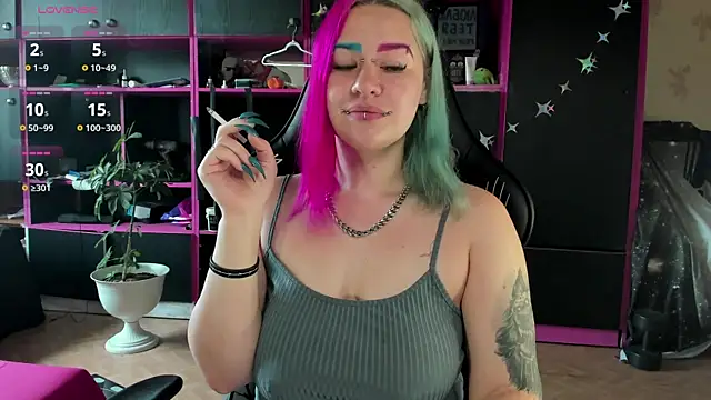 Neon Baddie online show from July 30, 2026, 9:08 am