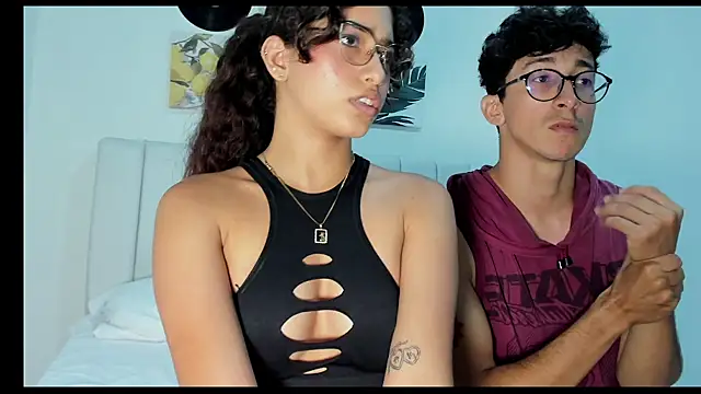 alanandtifany online show from April 24, 2026, 7:38 pm