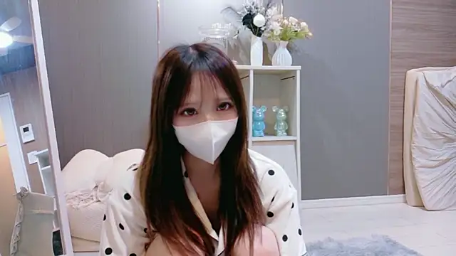 Koto-jpnk online show from April 23, 2026, 3:47 pm