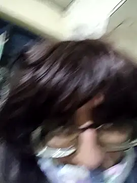 Lizbeth2121 online show from May 29, 2026, 6:22 am