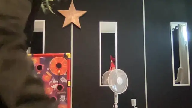 imra999 online show from April 17, 2026, 8:45 pm