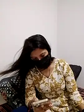 Anjali hot33 online show from April 14, 2026, 6:19 am