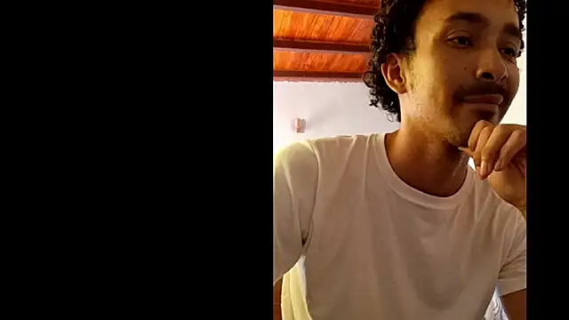 ExtremeXBoy online show from April 15, 2026, 6:15 pm