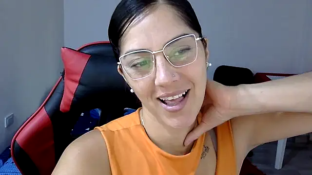 Snapshot of Bandida553 chatting on June 4, 2026, 4:46 pm Bandida553 online show from June 4, 2026, 4:46 pm