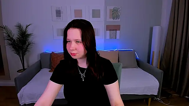 MooonlightSky online show from April 23, 2026, 7:38 pm