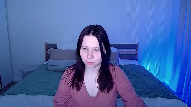 MooonlightSky online show from April 26, 2026, 12:14 pm