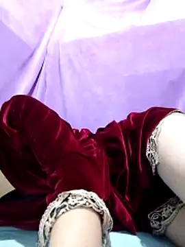 KatsuniSolis online show from April 20, 2026, 6:09 pm