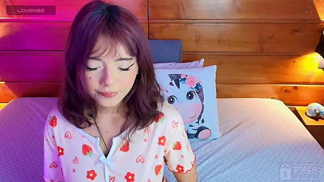 Snapshot of lily_reeds chatting on July 12, 2026, 7:38 pm lily reeds online show from July 12, 2026, 7:38 pm