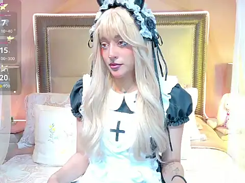 Snapshot of VaLuu__ chatting on June 2, 2026, 1:02 pm VaLuu online show from June 2, 2026, 1:02 pm