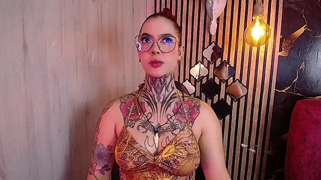 Atenea Red online show from June 24, 2026, 8:52 pm