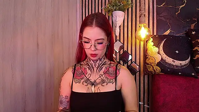 Atenea Red online show from July 27, 2026, 9:22 pm