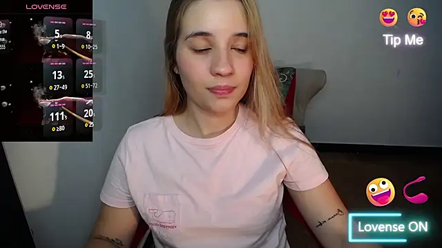 Ambar lynn01 online show from June 24, 2026, 8:08 pm