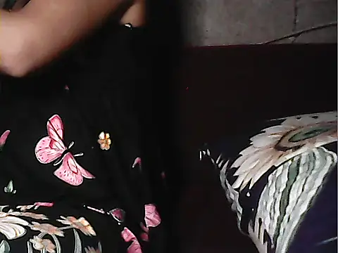  sweetbabe23 online show from June 26, 2026, 4:00 pm