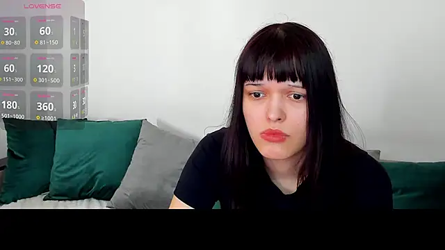 Snapshot of lilian_me chatting on June 2, 2026, 1:29 am lilian me online show from June 2, 2026, 1:29 am