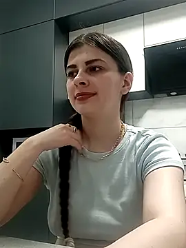 Snapshot of Eveline5038 chatting on May 17, 2026, 7:54 pm Eveline5038 online show from May 17, 2026, 7:54 pm